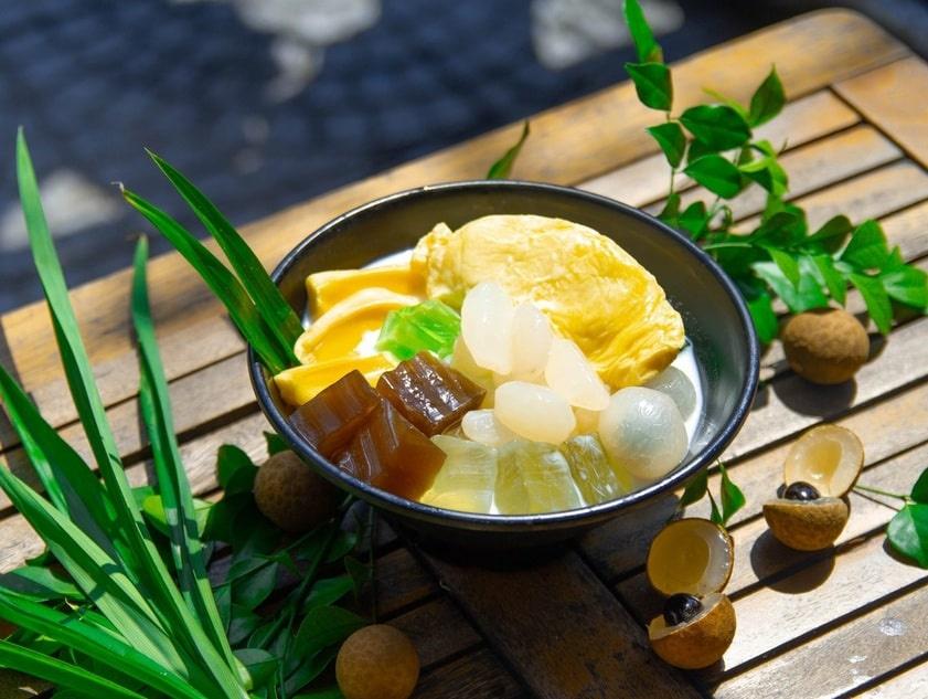 Chè Liên Da Nang: The Famous Chè Sầu (Durian) Spot
