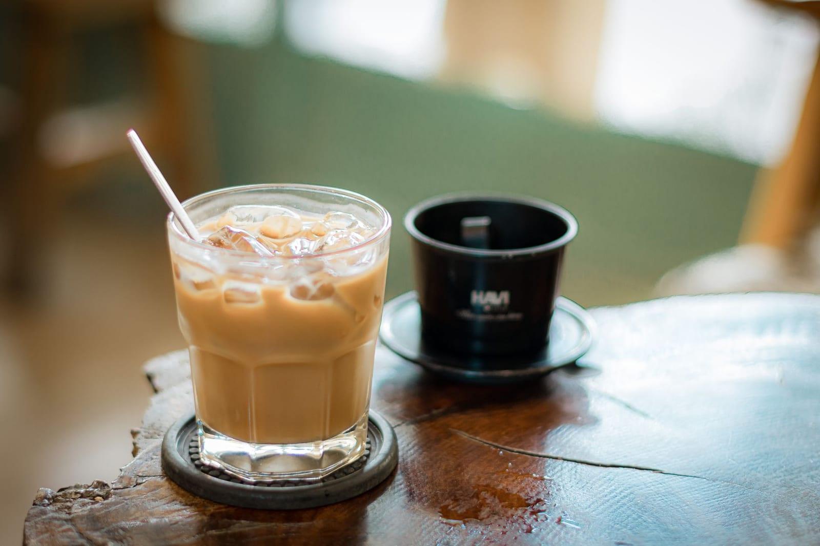 Da Nang Coffee Guide: Phin, Coconut, Salt & Egg Coffee + Where to Drink