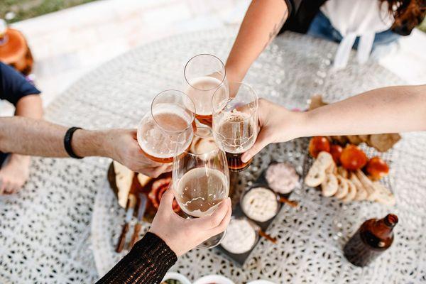 Da Nang Drinking Culture: How Locals Nhậu