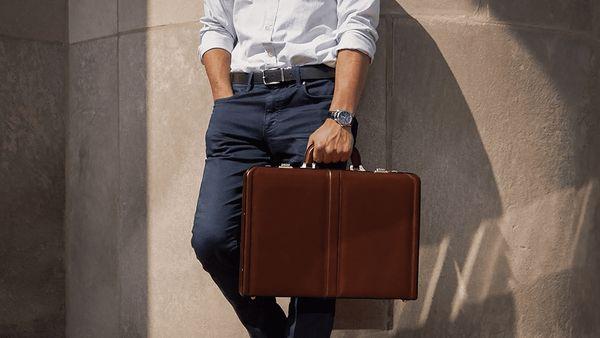 Best men's leather bag shops in Da Nang