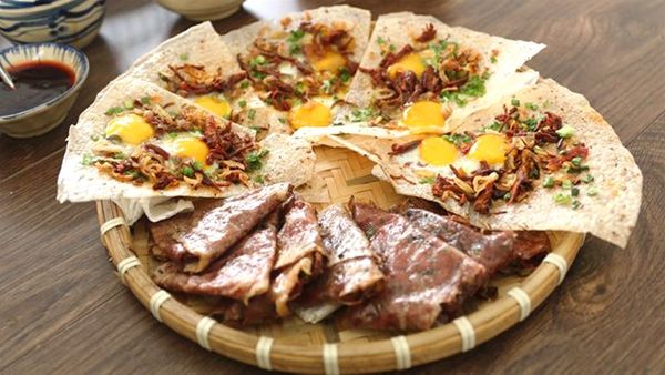 Bánh Tráng Kẹp: Da Nang's Grilled Rice-Paper Snack